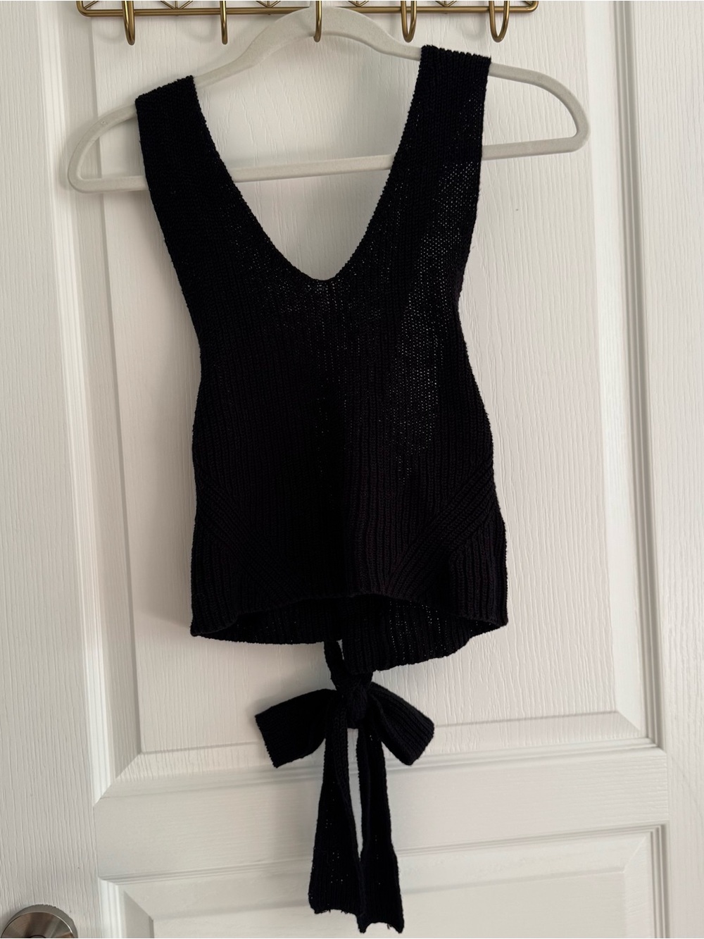House of Harlow 1960 Black Knit Tie-Back Tank